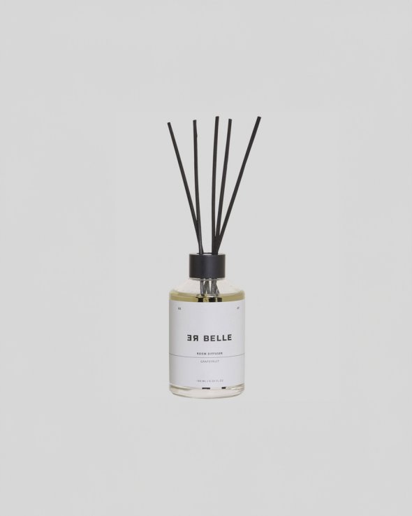 Rebelle Copenhagen - Room Diffuser Grapefruit Cedar 180 ml Rebelle Copenhagen - Room Diffuser Grapefruit Cedar 180 ml